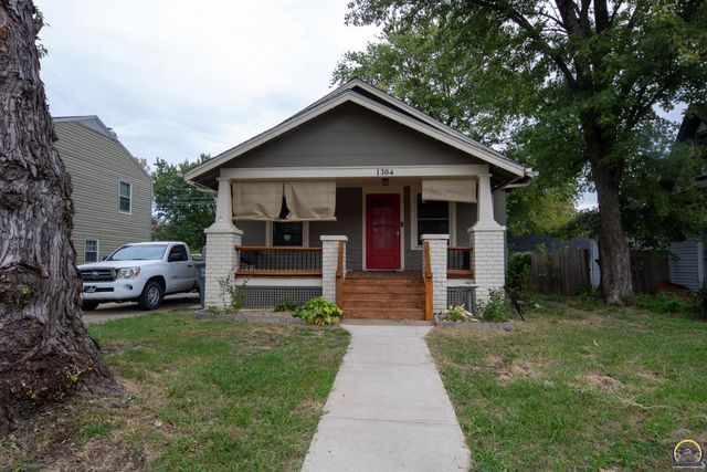 1304 Chestnut ST, Emporia, KS 66801