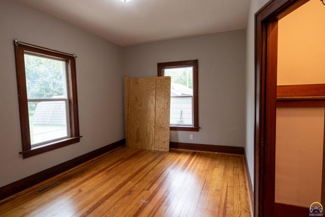 1304 Chestnut ST, Emporia, KS 66801