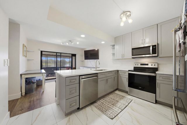 11014 SW 15TH Manor -, Davie, FL 33324