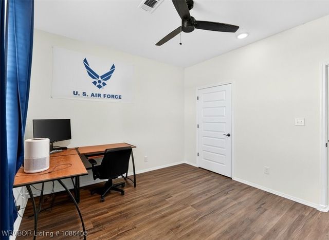 106 Countryside Way, Pocola, OK 74902