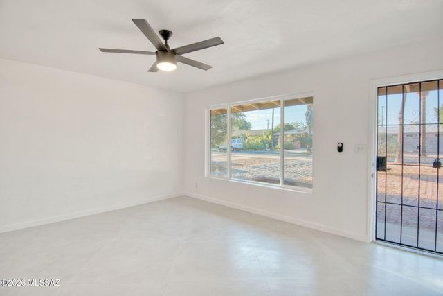 2303 E Beverly Drive, Tucson, AZ 85719