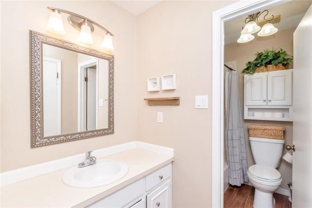 1052 Mccay Avenue, Mobile, AL 36609