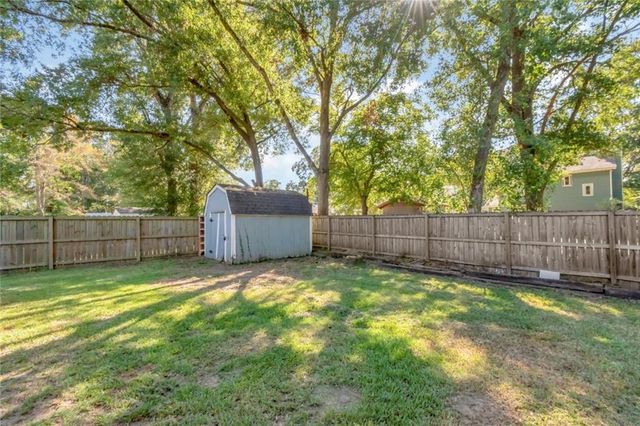 1052 Mccay Avenue, Mobile, AL 36609