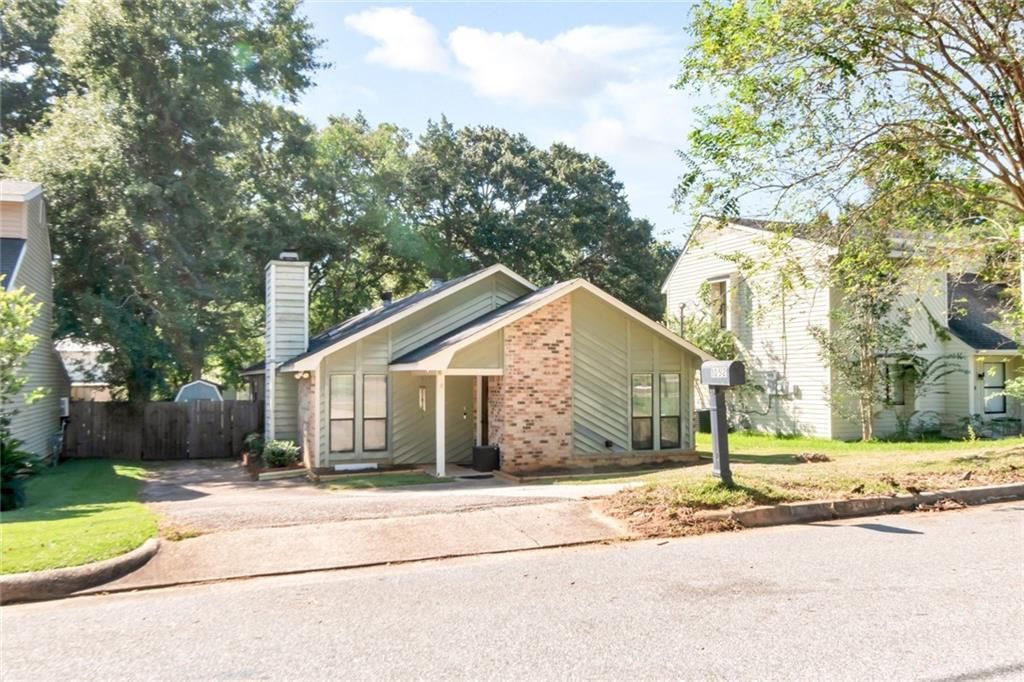 1052 Mccay Avenue, Mobile, AL 36609