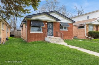 14913 Leavitt Avenue, Harvey, IL 60426