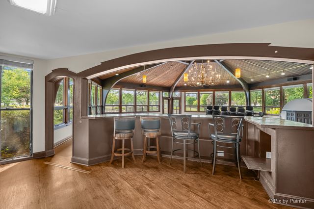 1217 S Old Wilke Road 303, Arlington Heights, IL 60005