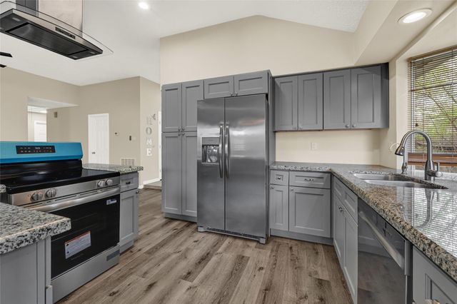 5306 Shady Gardens Drive, Houston, TX 77339