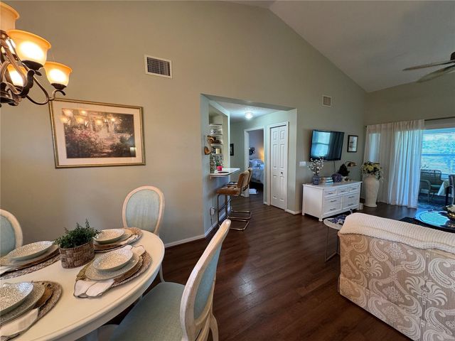 413 EAGLE RIDGE DRIVE 413, Davenport, FL 33837
