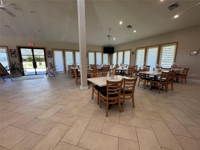 413 EAGLE RIDGE DRIVE 413, Davenport, FL 33837