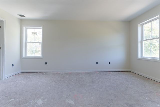 38 Hemlock Street, Douglas, MA 01516