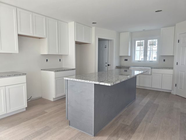 38 Hemlock Street, Douglas, MA 01516