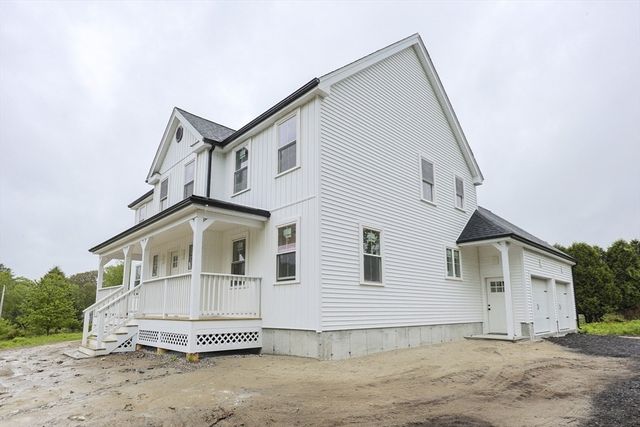 38 Hemlock Street, Douglas, MA 01516