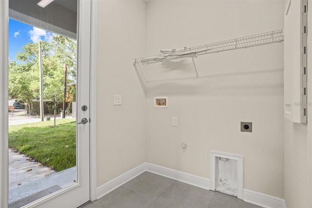 1126 MELROSE AVENUE S, St Petersburg, FL 33705