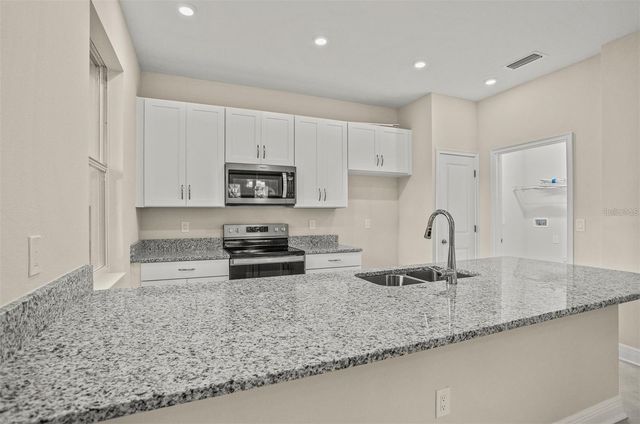 1126 MELROSE AVENUE S, St Petersburg, FL 33705