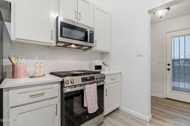 7453 Plaza Taurina Drive, El Paso, TX 79912