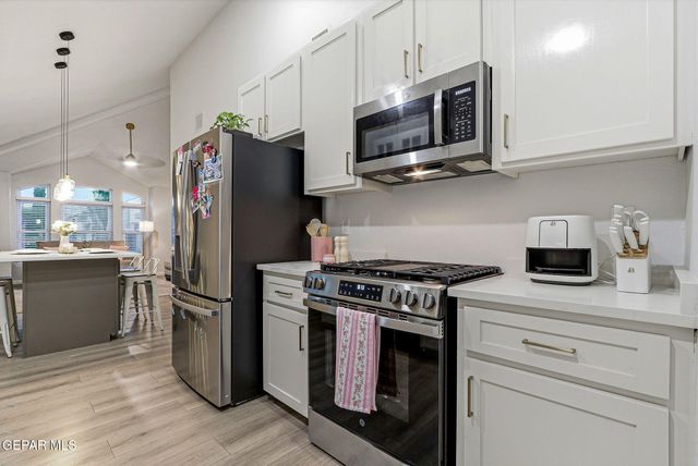 7453 Plaza Taurina Drive, El Paso, TX 79912