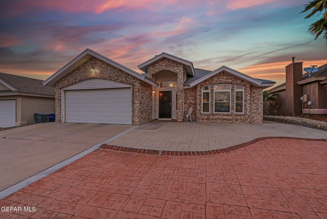 7453 Plaza Taurina Drive, El Paso, TX 79912