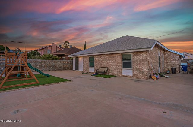 7453 Plaza Taurina Drive, El Paso, TX 79912
