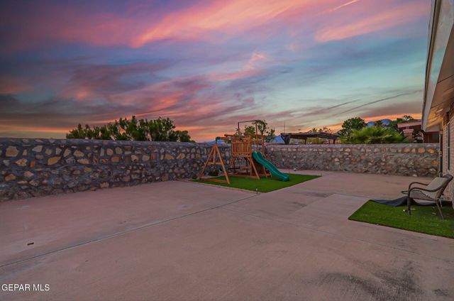 7453 Plaza Taurina Drive, El Paso, TX 79912