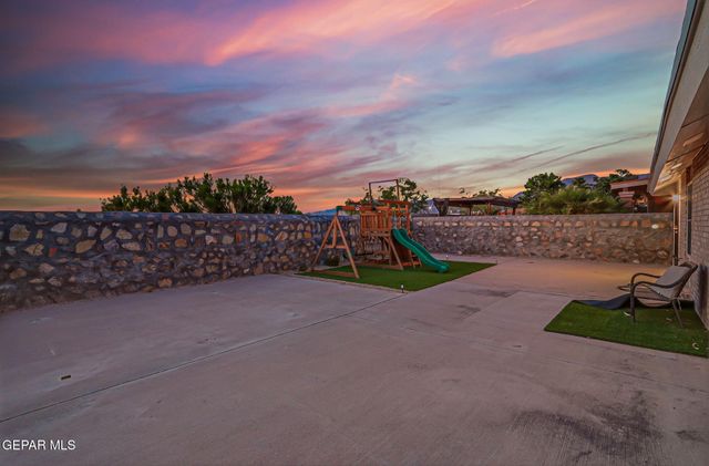 7453 Plaza Taurina Drive, El Paso, TX 79912