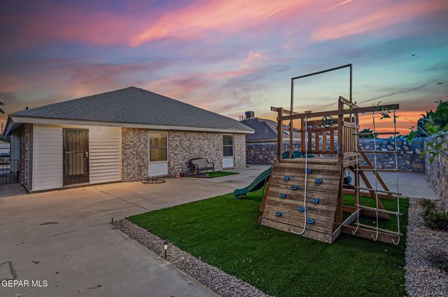 7453 Plaza Taurina Drive, El Paso, TX 79912