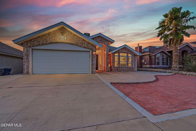 7453 Plaza Taurina Drive, El Paso, TX 79912