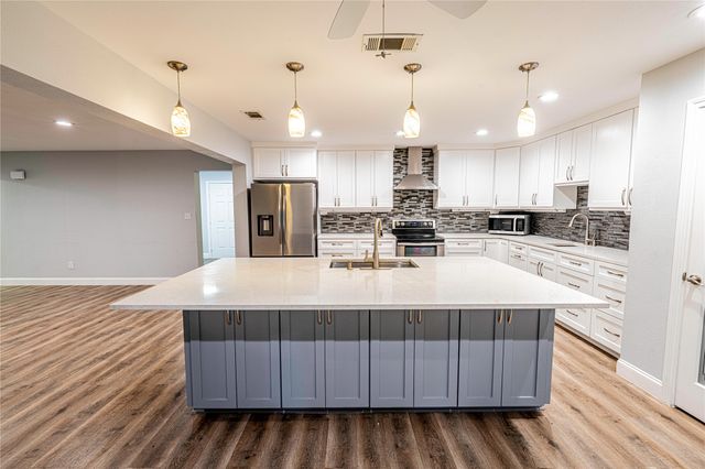 2201 Bradford Drive, Prosper, TX 75078
