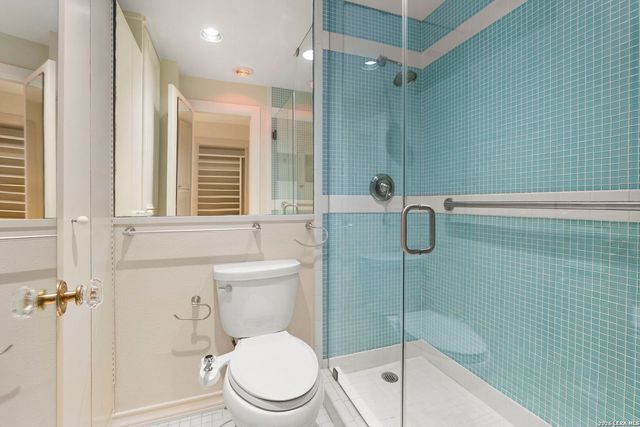 700 E Hildebrand Ave Apt 301, San Antonio, TX 78212