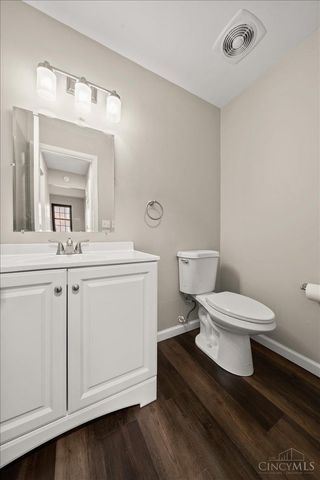 5474 Starcrest Drive, Delhi Twp, OH 45238