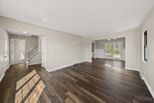 5474 Starcrest Drive, Delhi Twp, OH 45238