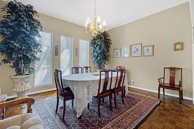 5805 Regents Row, Tyler, TX 75703