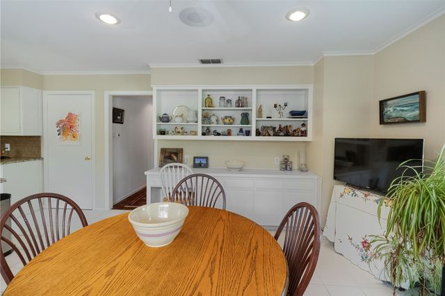 5805 Regents Row, Tyler, TX 75703