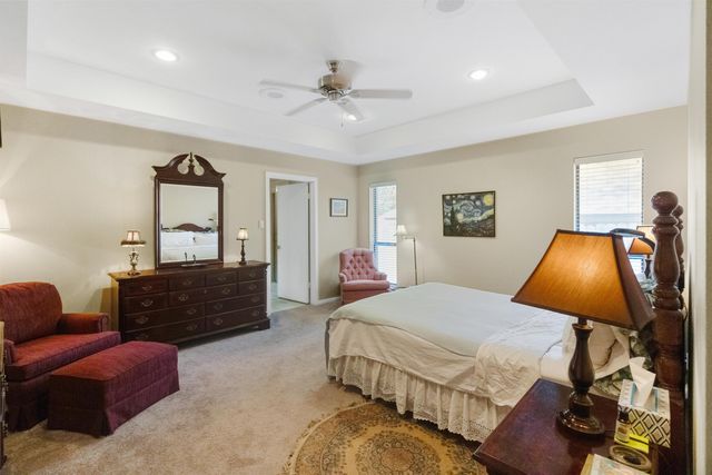 5805 Regents Row, Tyler, TX 75703