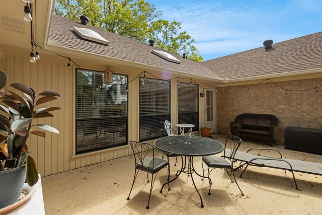 5805 Regents Row, Tyler, TX 75703