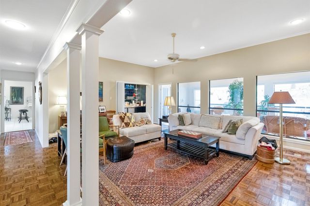 5805 Regents Row, Tyler, TX 75703