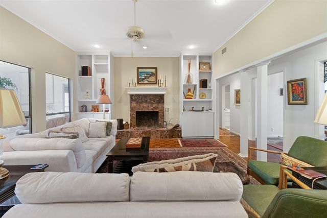 5805 Regents Row, Tyler, TX 75703