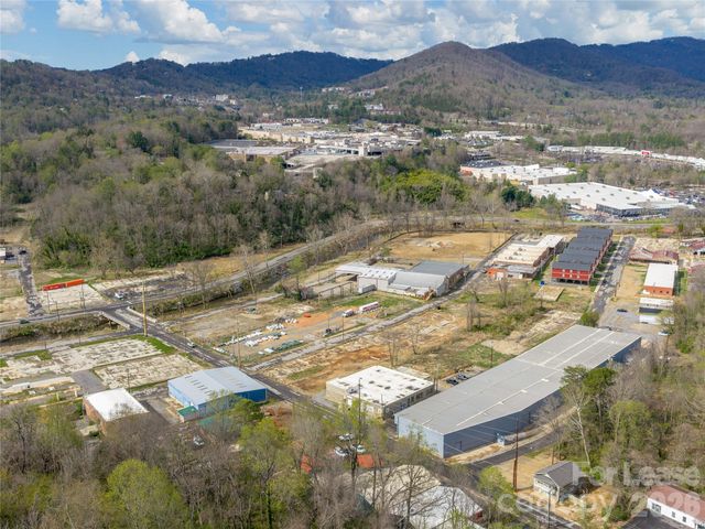 3 Mulvaney Street, Asheville, NC 28803