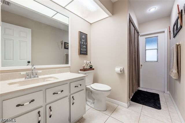 6419 Ben Hogan CIR, North Fort Myers, FL 33917