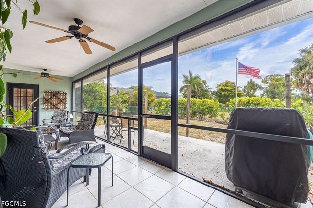 6419 Ben Hogan CIR, North Fort Myers, FL 33917