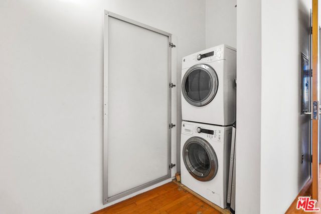1850 Industrial Street 404, Los Angeles, CA 90021