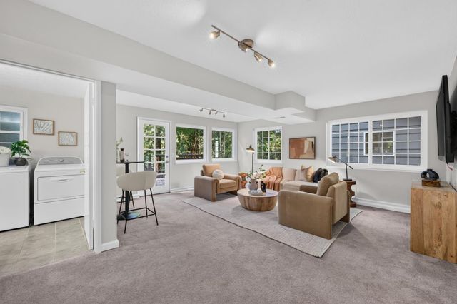 17275 Melody Lane, Los Gatos, CA 95033