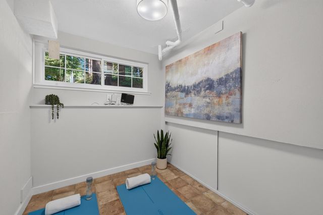 17275 Melody Lane, Los Gatos, CA 95033