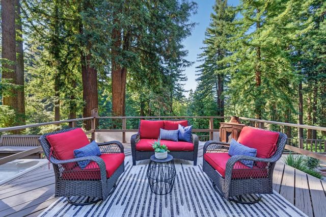 17275 Melody Lane, Los Gatos, CA 95033