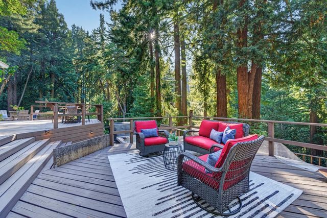 17275 Melody Lane, Los Gatos, CA 95033