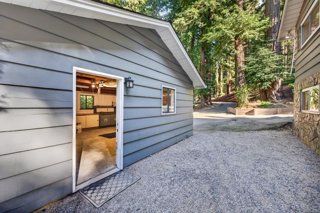 17275 Melody Lane, Los Gatos, CA 95033