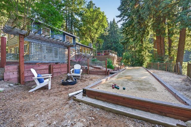 17275 Melody Lane, Los Gatos, CA 95033