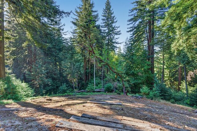 17275 Melody Lane, Los Gatos, CA 95033