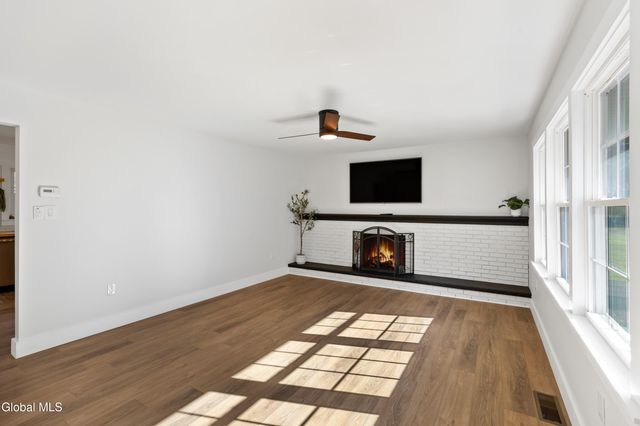 407 Stone Church Road, Milton, NY 12020