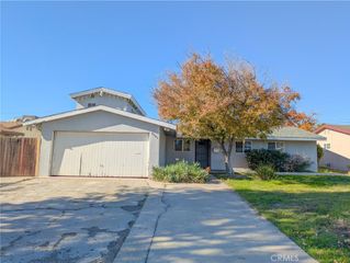 8401 Cozycroft, Winnetka, CA 91306