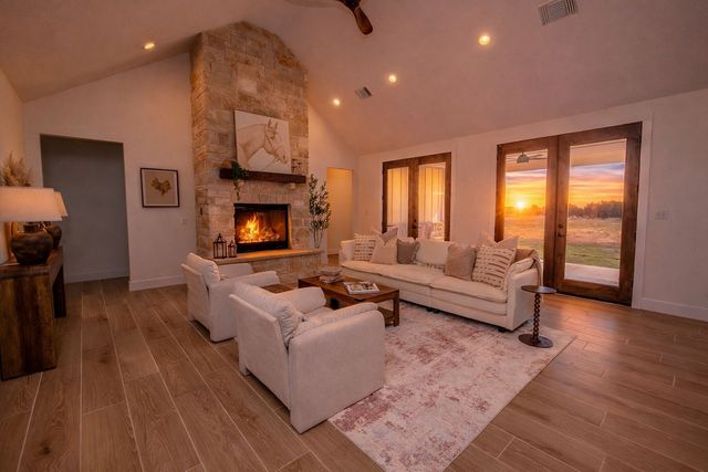 2847 Canyon Wren Loop, Possum Kingdom Lake, TX 76449